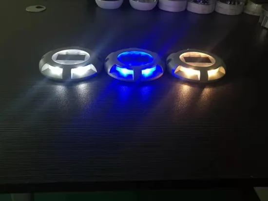 ソーラー屋外グラウンドライト、防水屋外ソーラーライト、8 LED地下照明、ソーラー屋外景観ライト、ソーラーガーデンライト、埋め込み式グラウンドライト